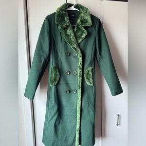 Elegant Green Faux Fur Trim Trench Coat